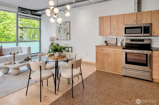 Live large in the heart of Seattle!