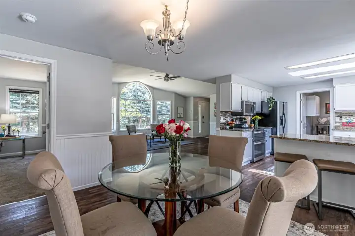 Flowing open floorplan.