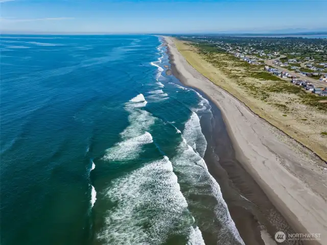 Facing North towards town and main beach entrance near the Shilo Inn