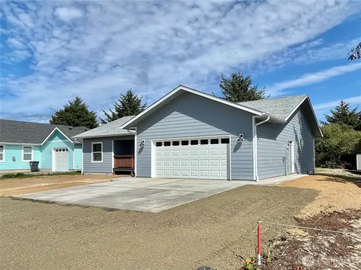 Large Two Car Garage, Primary Bedroom, EV Charger in the Garage. Enjoy this 3 Bedroom, 1.75 Bathroom Beauty By the Sea. Newer Construction. Ask about the 1 Yr Builders Warrantee. Large Two Car Garage, Primary Bedroom, EV Charger in the Garage. Enjoy this 3 Bedroom, 1.75 Bathroom Beauty By the Sea. Newer Construction. Ask about the 1 Yr Builders Warrantee.