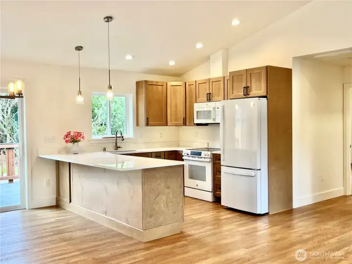 Open Kitchen and Easy Layout. Perfect for entertaining in your New House! Open Kitchen and Easy Layout. Perfect for entertaining in your New House!