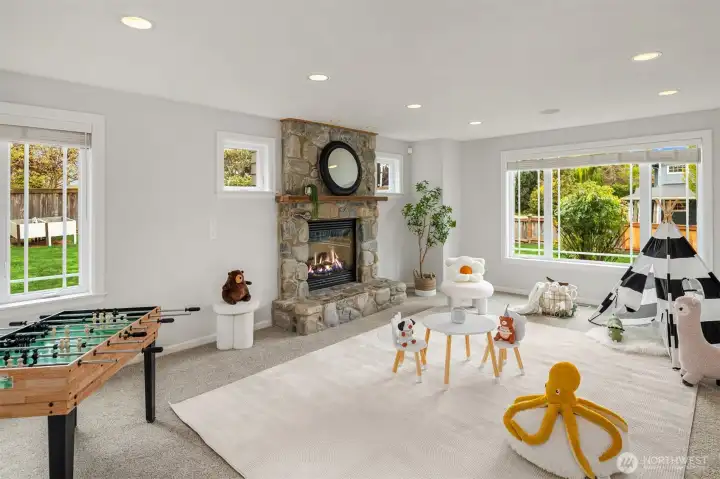 Huge bonus room offers so much flexibility: guest living room, gym, library, 2nd office, game room, you name it!