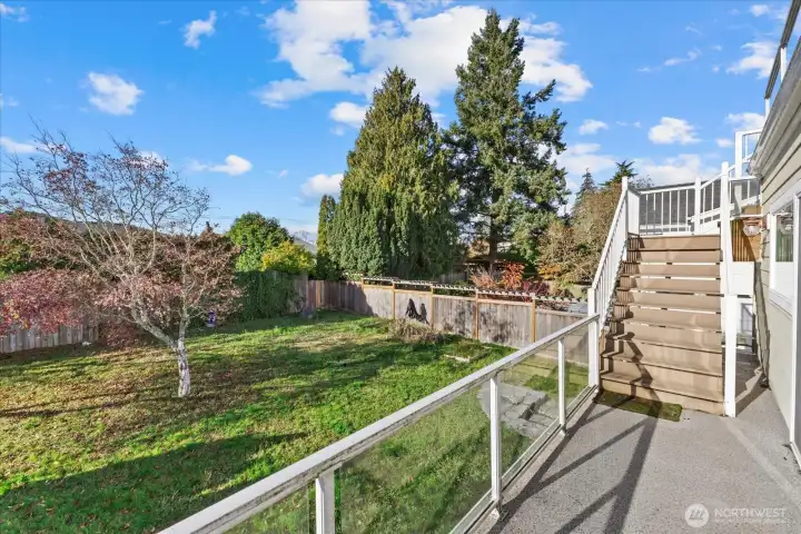 Stairs up to rooftop deck