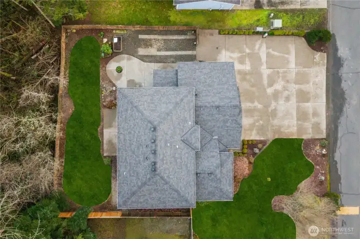 Home Backs to Greenbelt