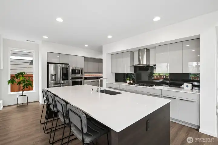 The kitchen MainVue is famous for!