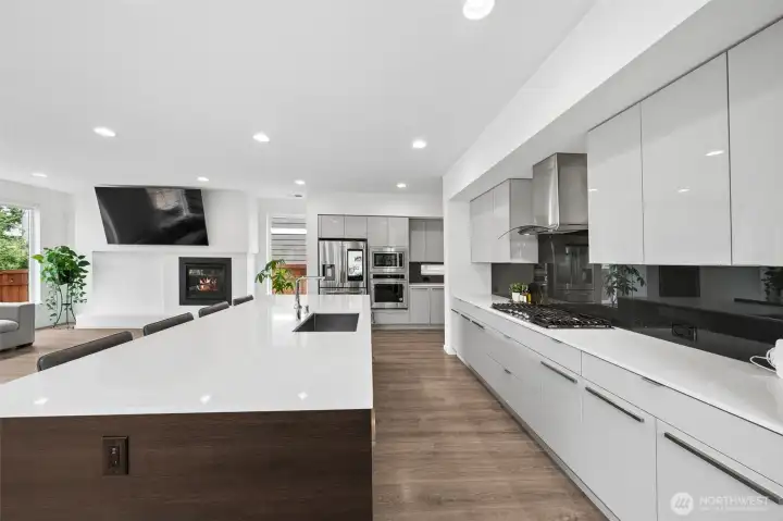 So much counter space and gorgeous cabinetry!
