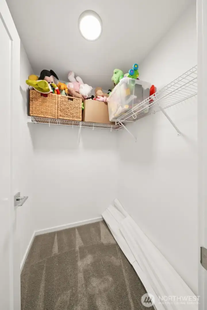 Bedroom 4 walk in closet