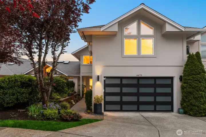 A perfect home on Pleasant Beach...