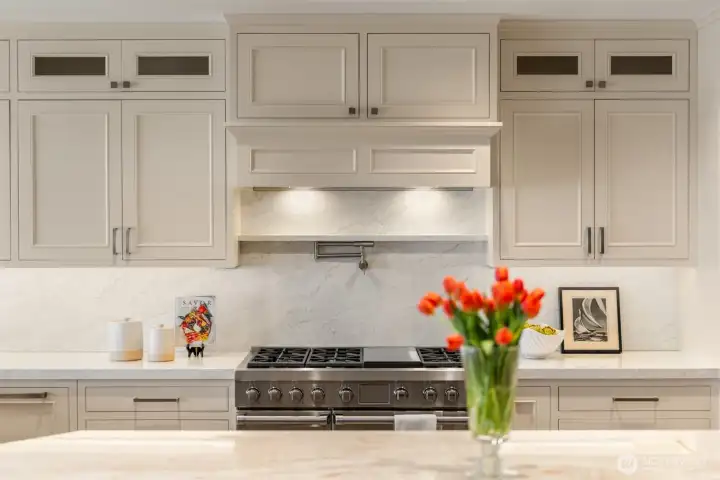 Beautiful stainless propane range...