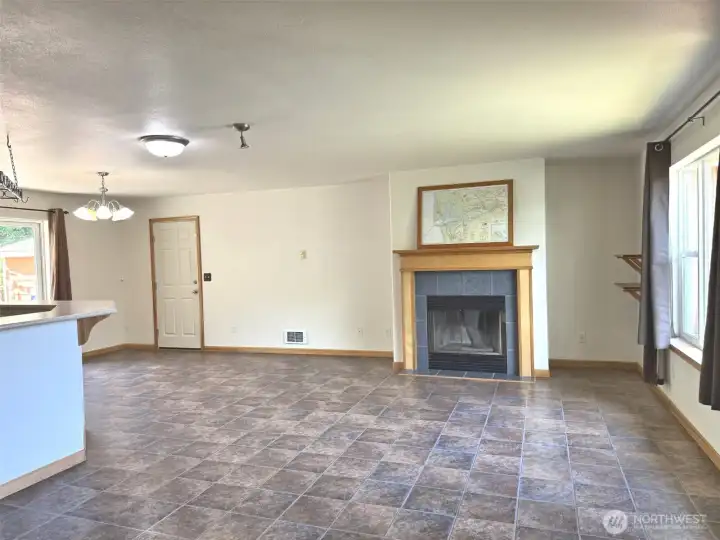 Cozy fireplace for those cool evenings!