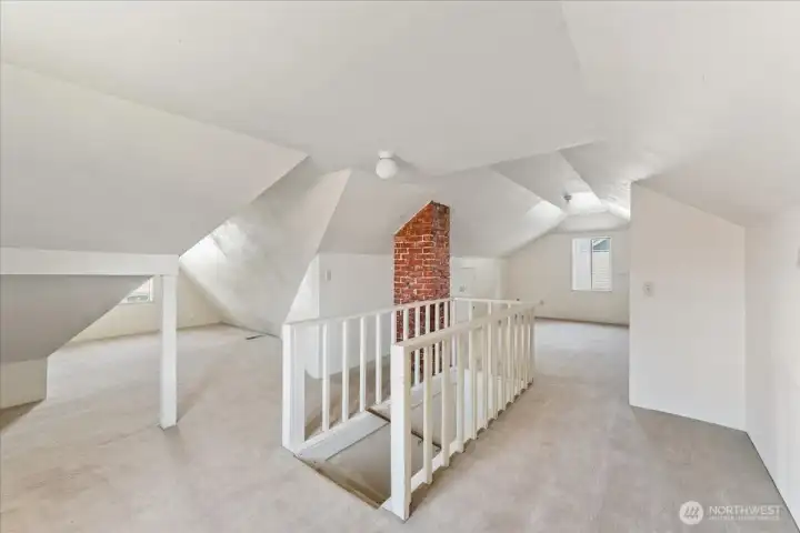 Upstairs bedroom Upstairs bedroom