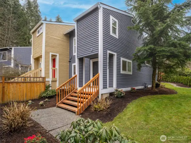Welcome to Forbes Creek in The Kirkland Highlands.