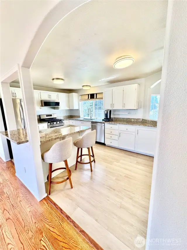 Kitchen w/ Eating Space