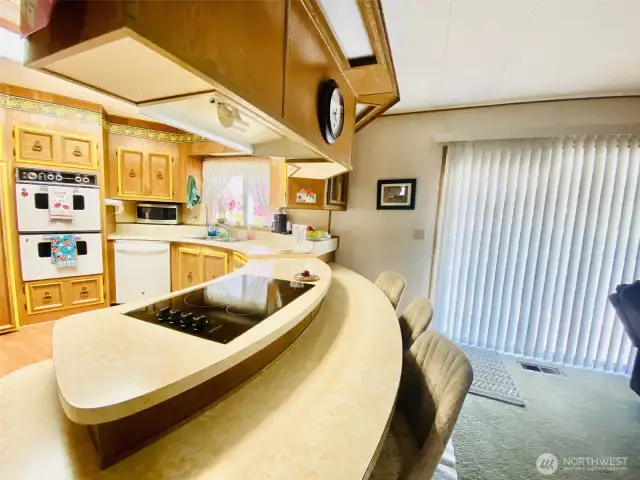 Kitchen with Eating Space/Sit up Bar