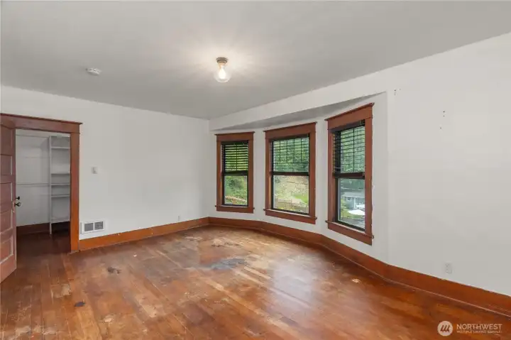 Primary room with view to closet