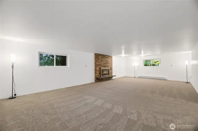 Huge Recreational Room