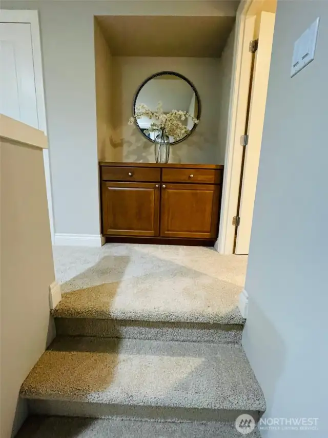 Brand New Carpet on Stairs and all bedrooms!