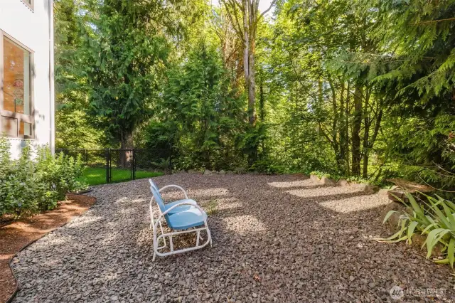 Imagine lights hung all around, your potted flowers in bloom, your guests arriving for your housewarming party! Spend lazy afternoons or evenings ~ pour a cup of coffee, a glass of wine ~ take advantage of your tranquil wooded setting.