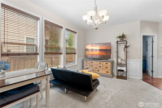 Dinning room or additional Entertainment Area
