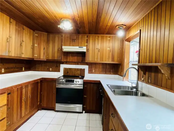 custom made cabinets