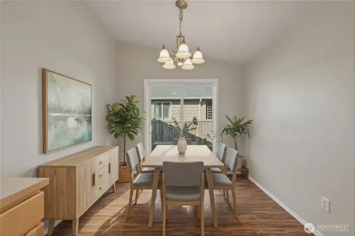 Virtually staged dining area
