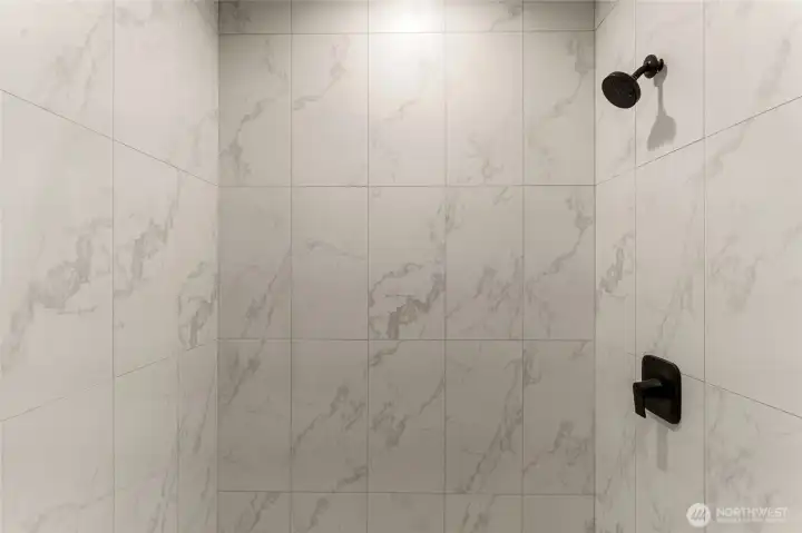 NOT OF ACTUAL HOME. SAME FLOORPLAN, BUILDER, AND NEIGHBORHOOD