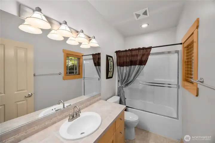 Primary guest bath on main level