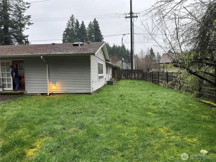 Side yard 1