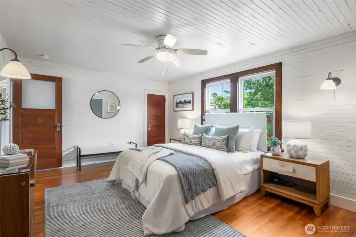 Huge bedroom, great primary suite with 2 closets and charming details. Huge bedroom, great primary suite with 2 closets and charming details.