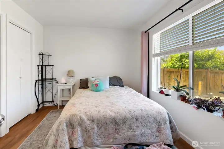 En-Suite Bedroom on MAIN Level W/ Private Bathroom