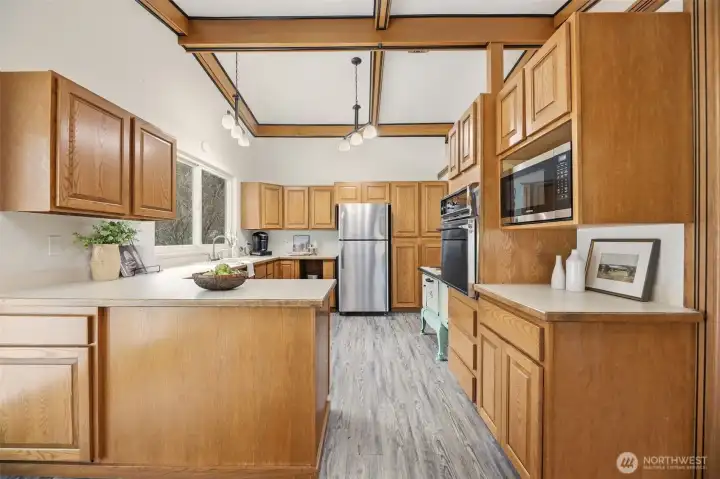 Tons of Cabinetry!