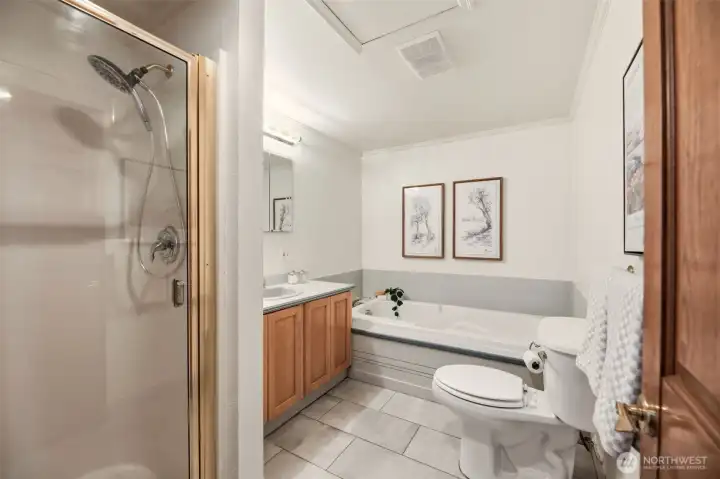 Main Full Bath