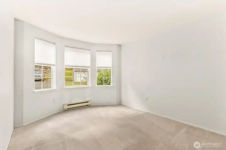 Bay window for this bedroom or office.