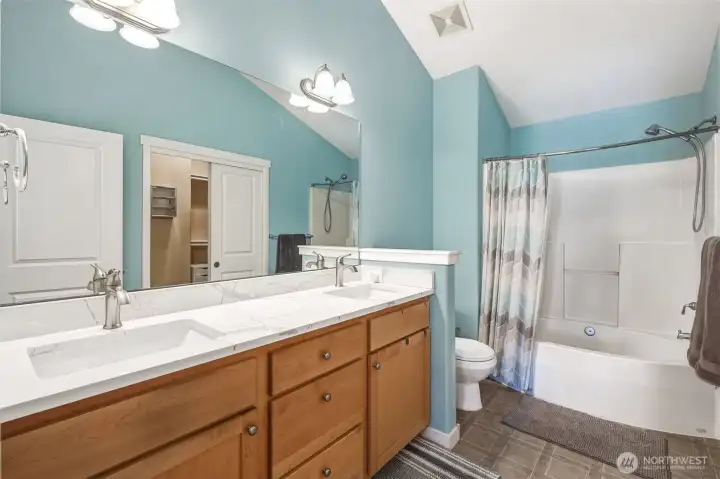 Primary Full Bathroom