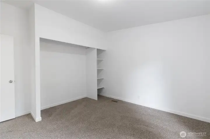 Extra finished room / office/ den/ craft room Extra finished room / office/ den/ craft room