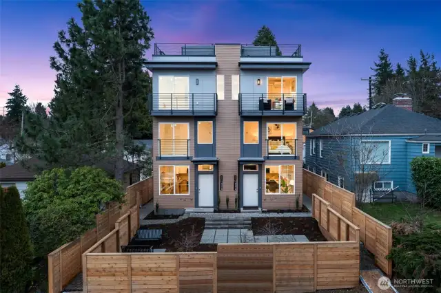 Step into contemporary elegance with this Northgate gem! Polished landscaping, sleek wood-lined exteriors, and oversized windows invite you to experience modern living at its finest. This home is MOVE-IN READY and waiting for you!