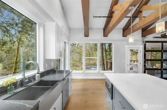 Kitchen - Main Floor