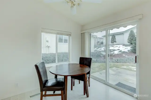 Breakfast room flows out to rear patio and yard. Great for entertaining!