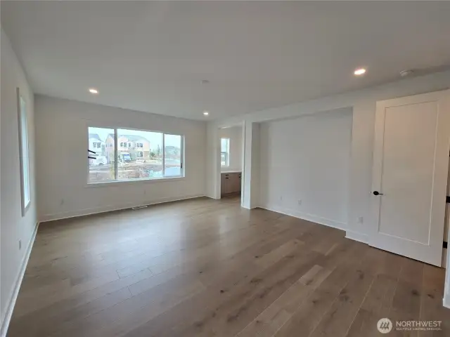 Primary Bedroom Showing Niche