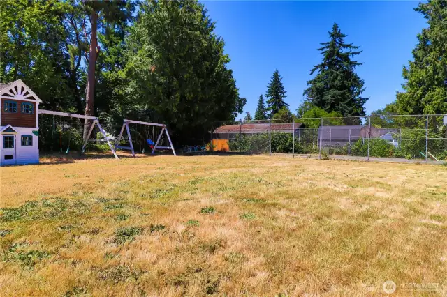 Lots of possibilities, great kids play area or DADU or build your Dream Home. (Buyer to Verify)
