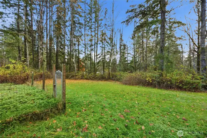 Private and secluded. Such a large area for your imagination.