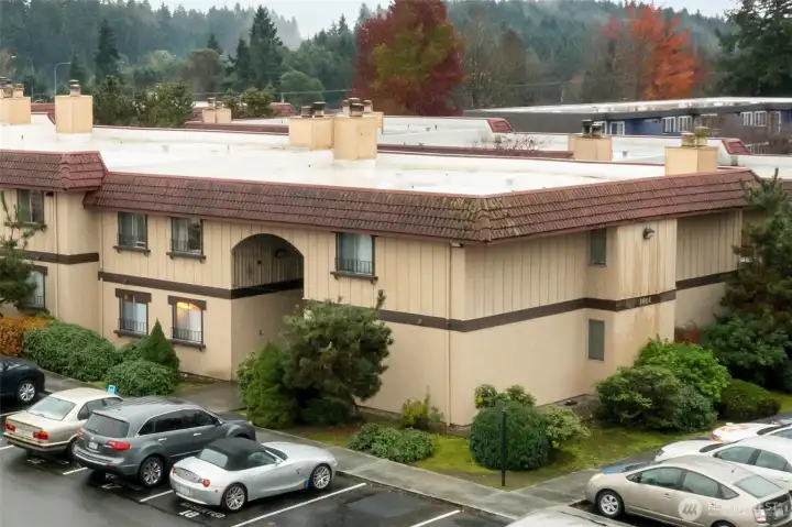 Welcome to the Casa Beuna condo's, where comfort & convenience blend