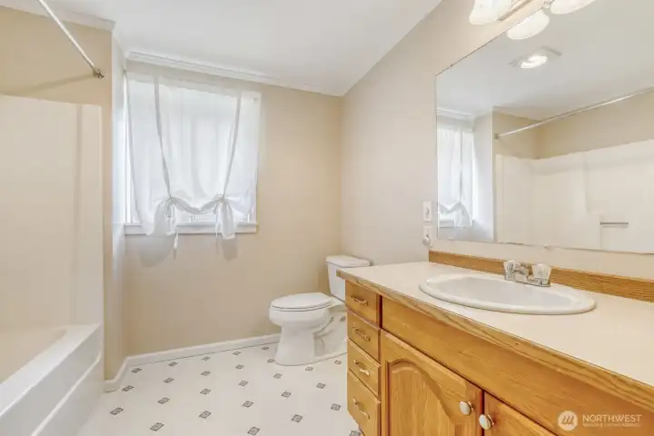 upstairs full bath #2