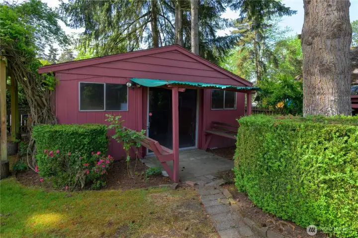 2 car garage.