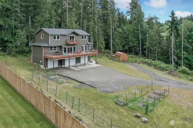 Designated garden area with Deer fencing ( LOTS of Deer in the area)  10x20 outbuilding as well.  Plenty of room for RV parking  4 bedroom septic design