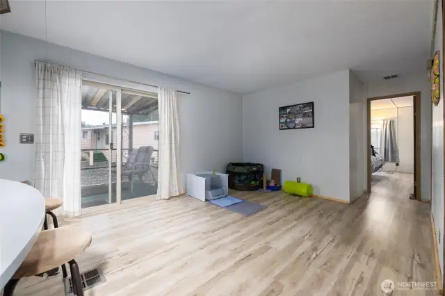 Second living room? Craft room? Workout room? Office? Cattery? Lots of potential with this space!