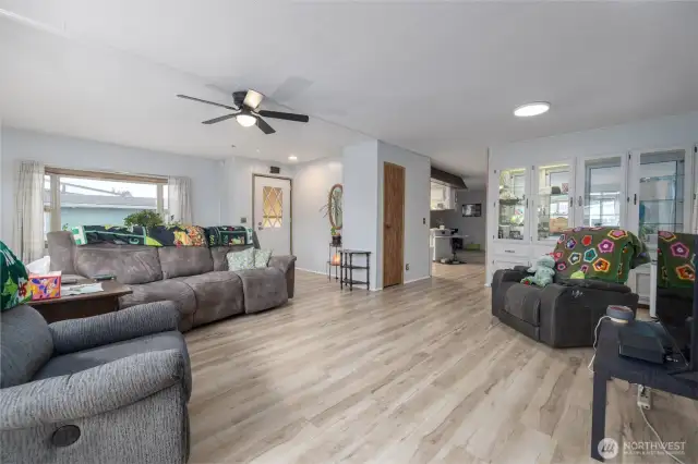 Looking toward the kitchen