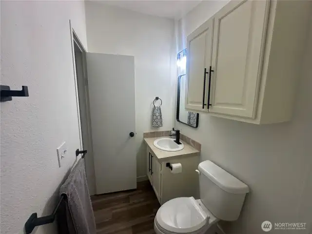 Full Bathroom