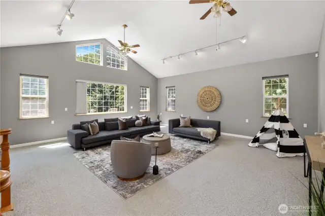 Here is the gathering space - room for everyone with room to spare!
