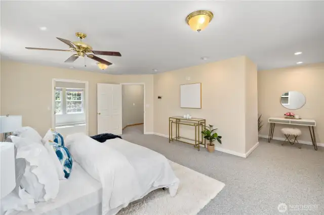 The small alcove is perfect for that reading nook.